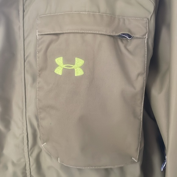 Under Armour Cold Gear/Stormproof Ski Jacket.  Men’s Medium. - Picture 2 of 14